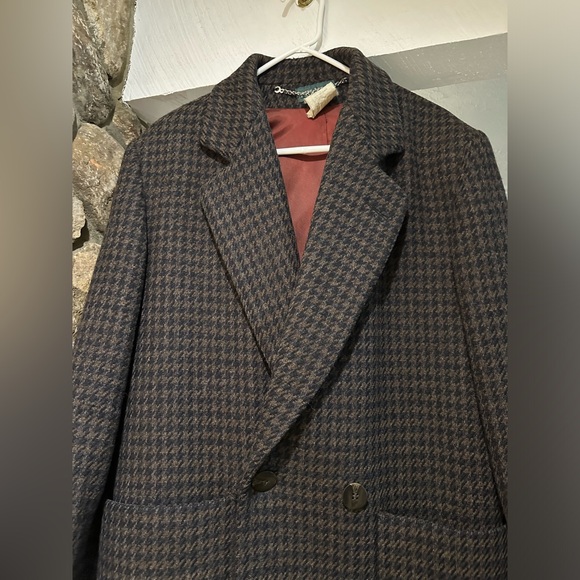 HARVE BERNARD Long Wool houndstooth pea coat. Size L. Excellent condition. - Picture 7 of 12